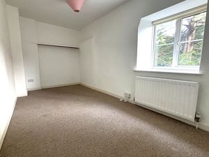 Bedroom- click for photo gallery